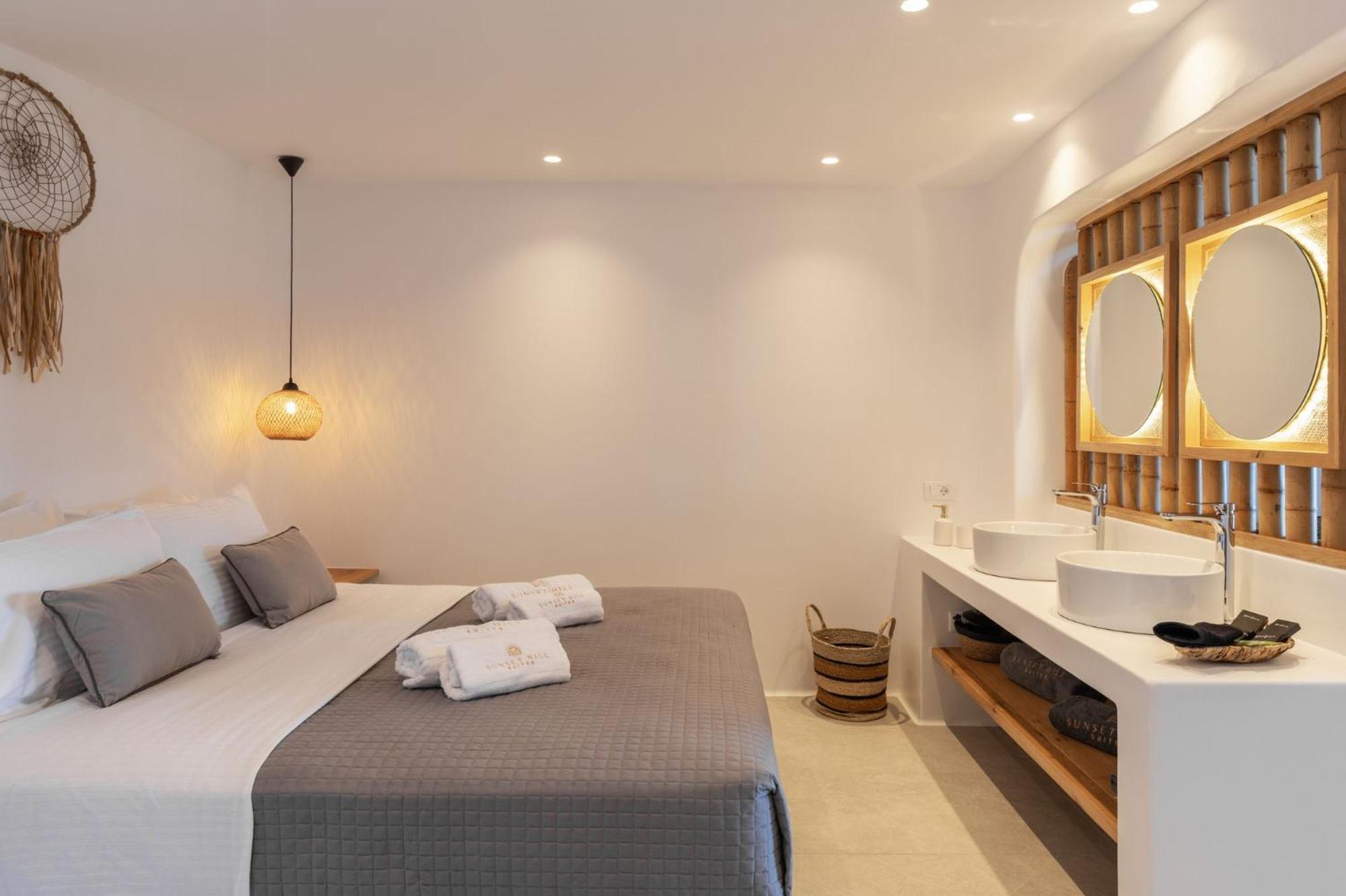 Sunset Hill Suites Mykonos Town 외부 사진