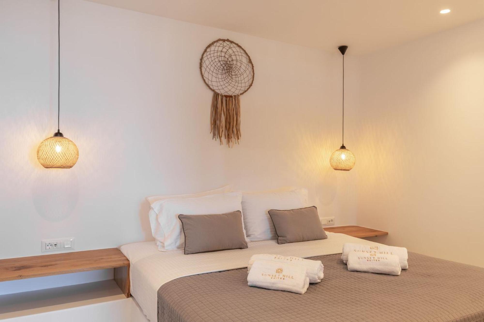 Sunset Hill Suites Mykonos Town 외부 사진