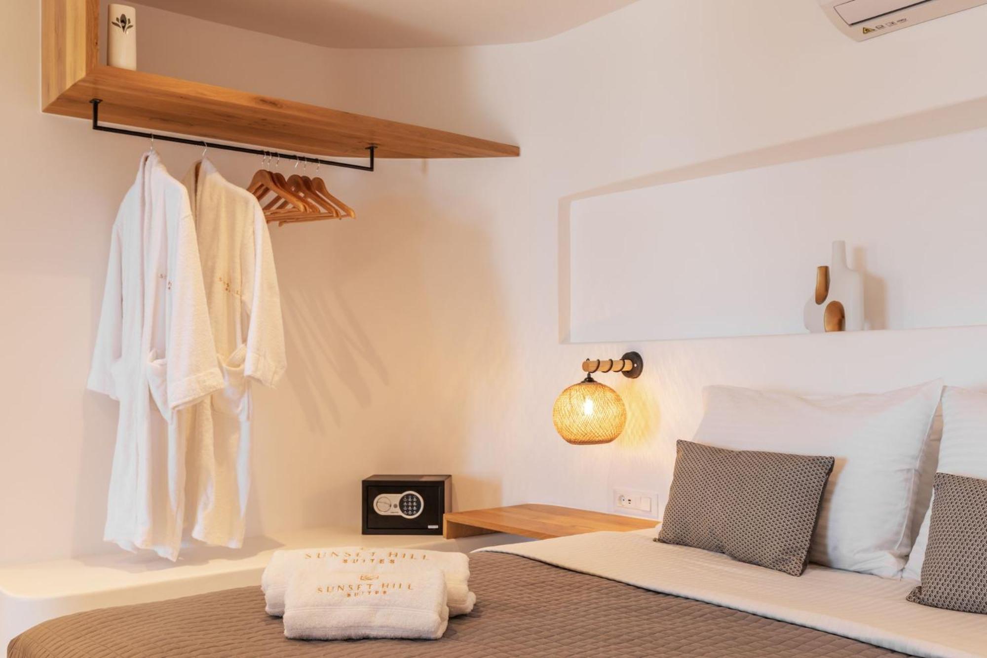 Sunset Hill Suites Mykonos Town 외부 사진
