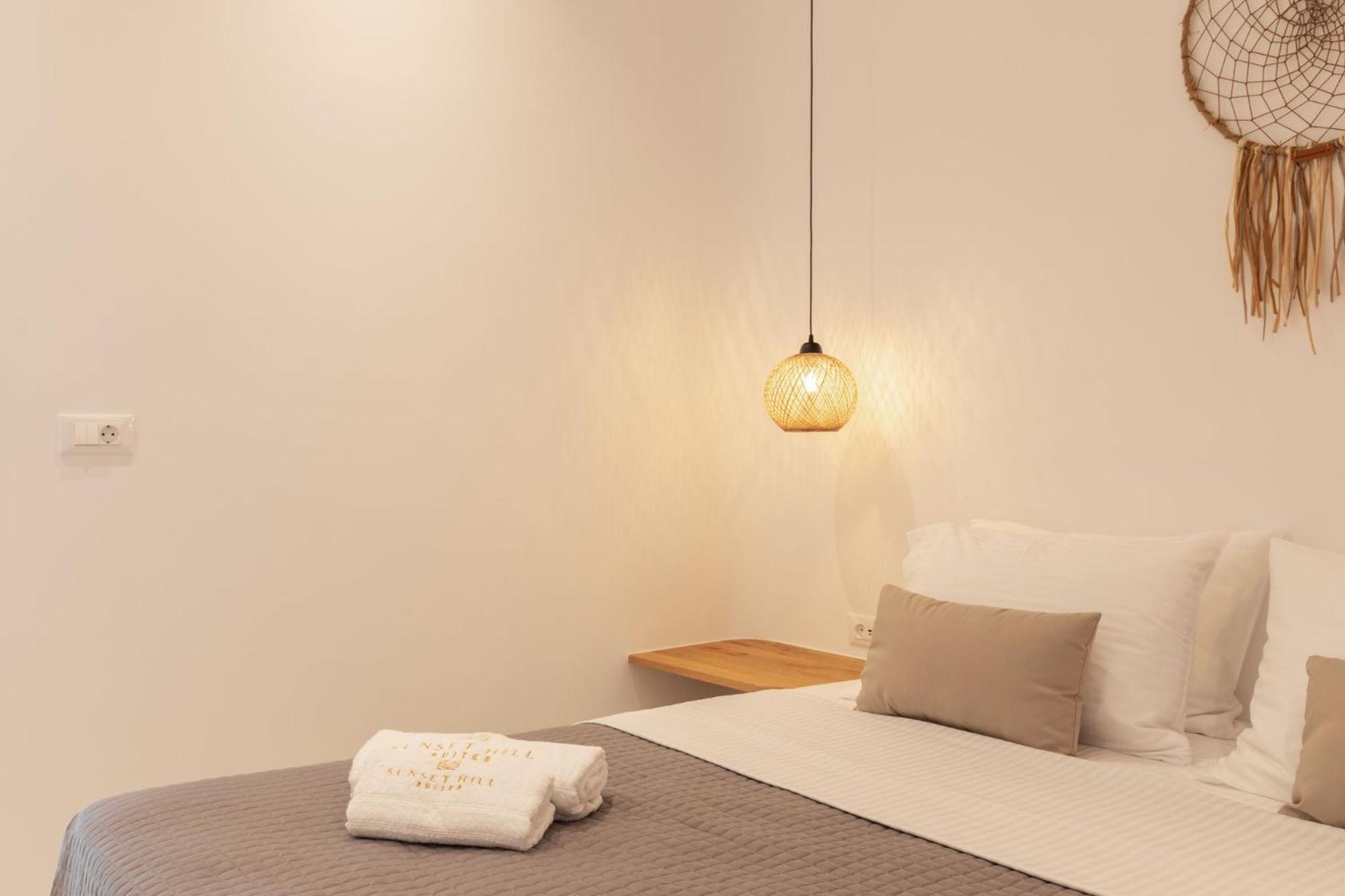 Sunset Hill Suites Mykonos Town 외부 사진